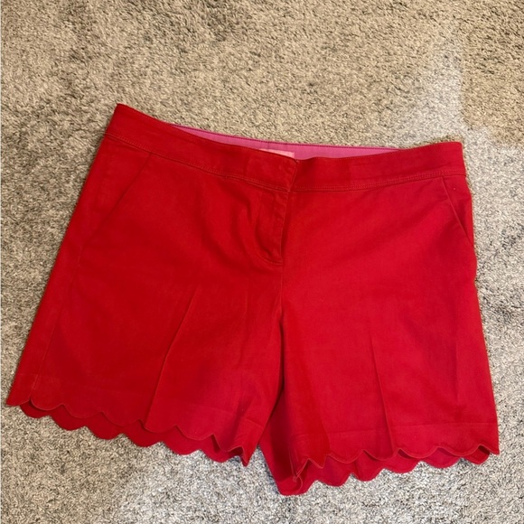 MAKE AN OFFER!  Isaac Mizrahi Red High Waist Scalloped Shorts - Picture 1 of 3